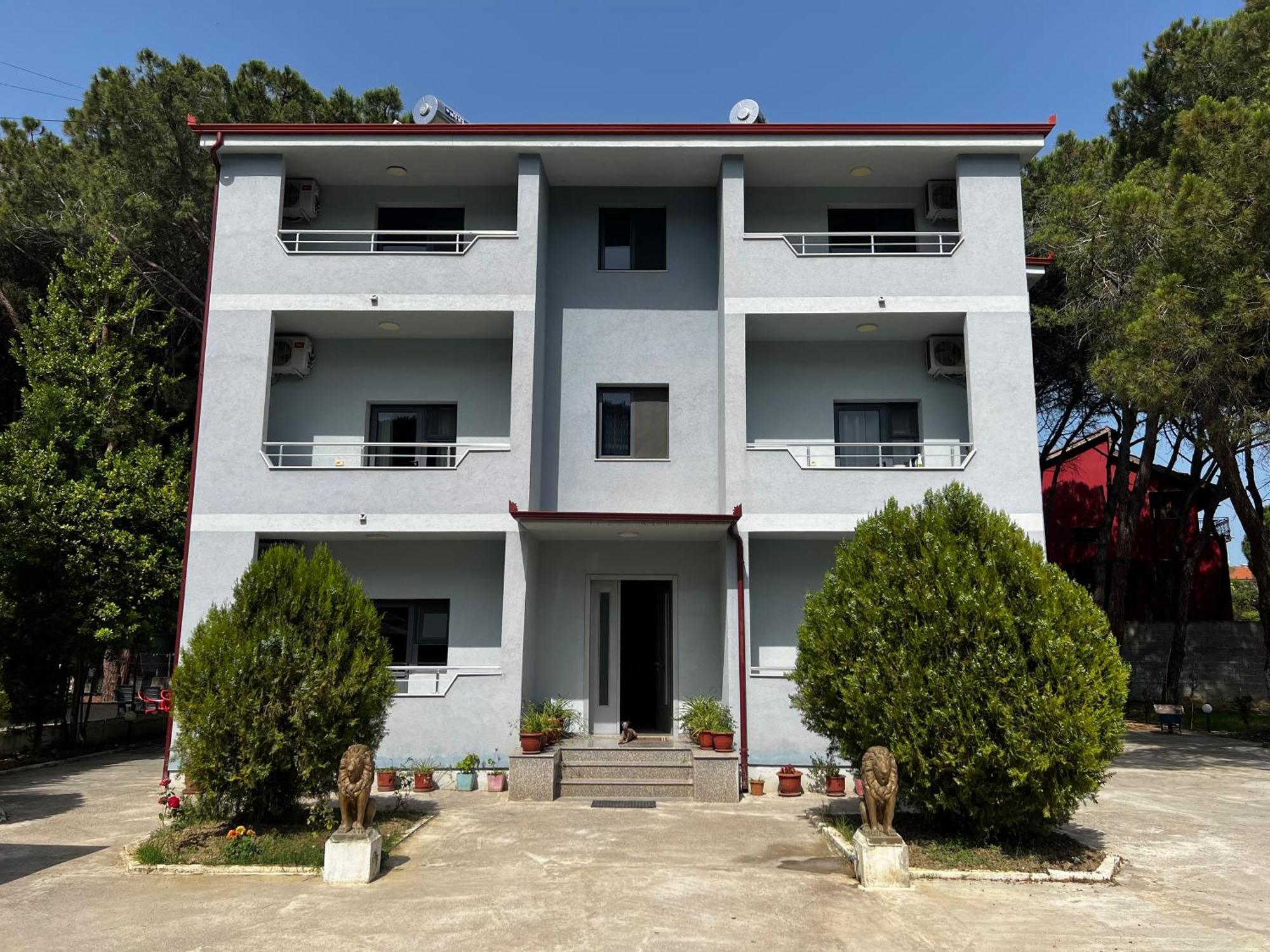 Canary Hotel Golem  Exterior photo